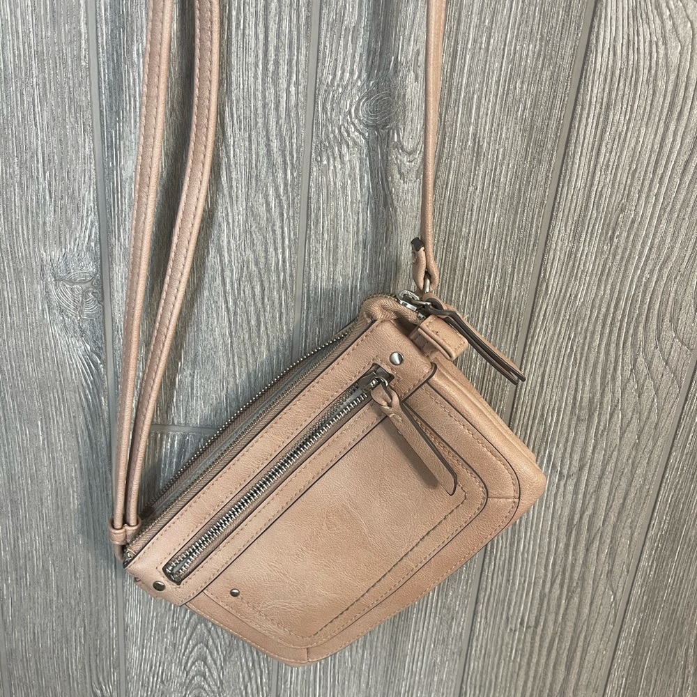 INC International Concepts Clothing Pale Nude Pink & Silver Crossbody Bag Purse